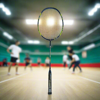 Ashaway_QUANTUM9_35lbs_NEW_BadmintonRacket_Fullview_Instasport