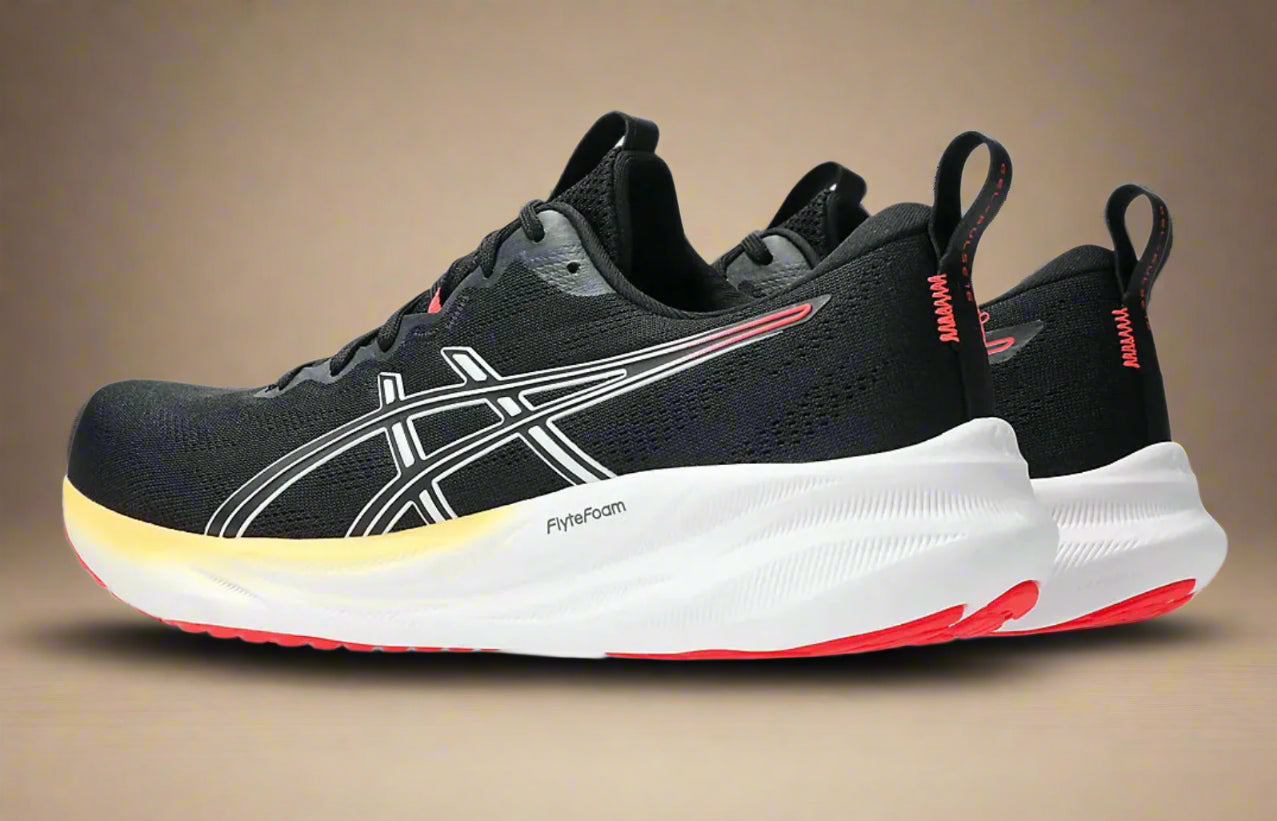 Asics_Gel_Pulse_16_Black_White_Right_InstaSport