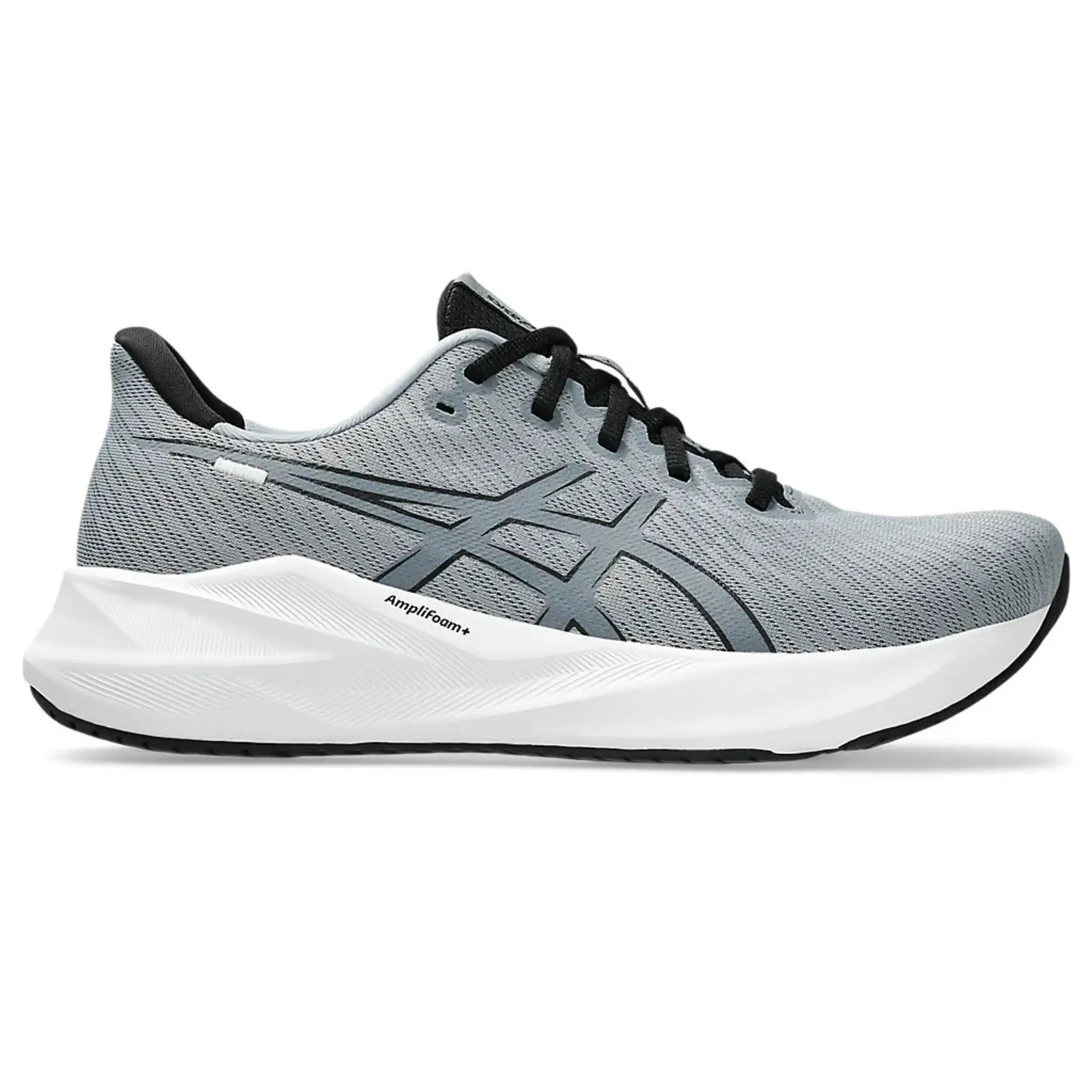 Asics_VersaBlast4_Main_Cover_InstaSport