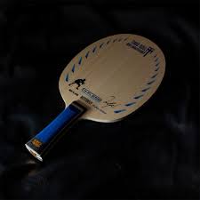 Butterfly_TimoBoll_30th_Anniversary_Edition_Table_Tennis_Blade_Creative2_InstaSport