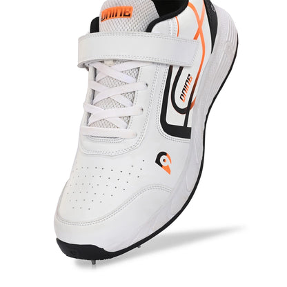 D9 Classic Bowling Spikes Shoes - White/Black