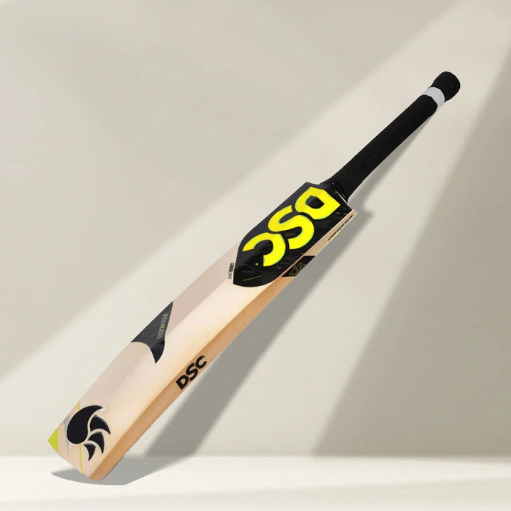 DSC Condor Drive English Willow Cricket Bat