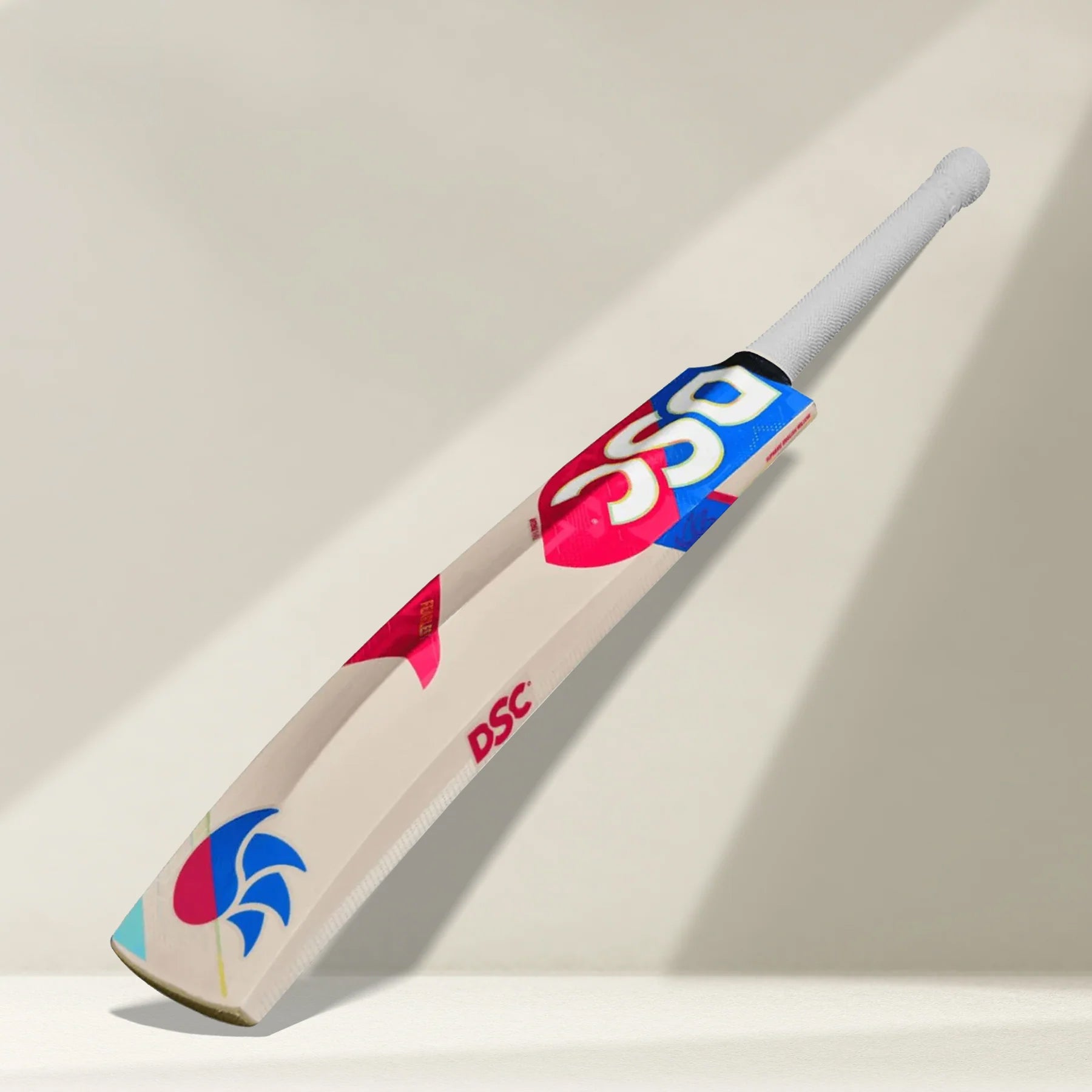 DSC Intense Xhale English Willow Cricket Bat