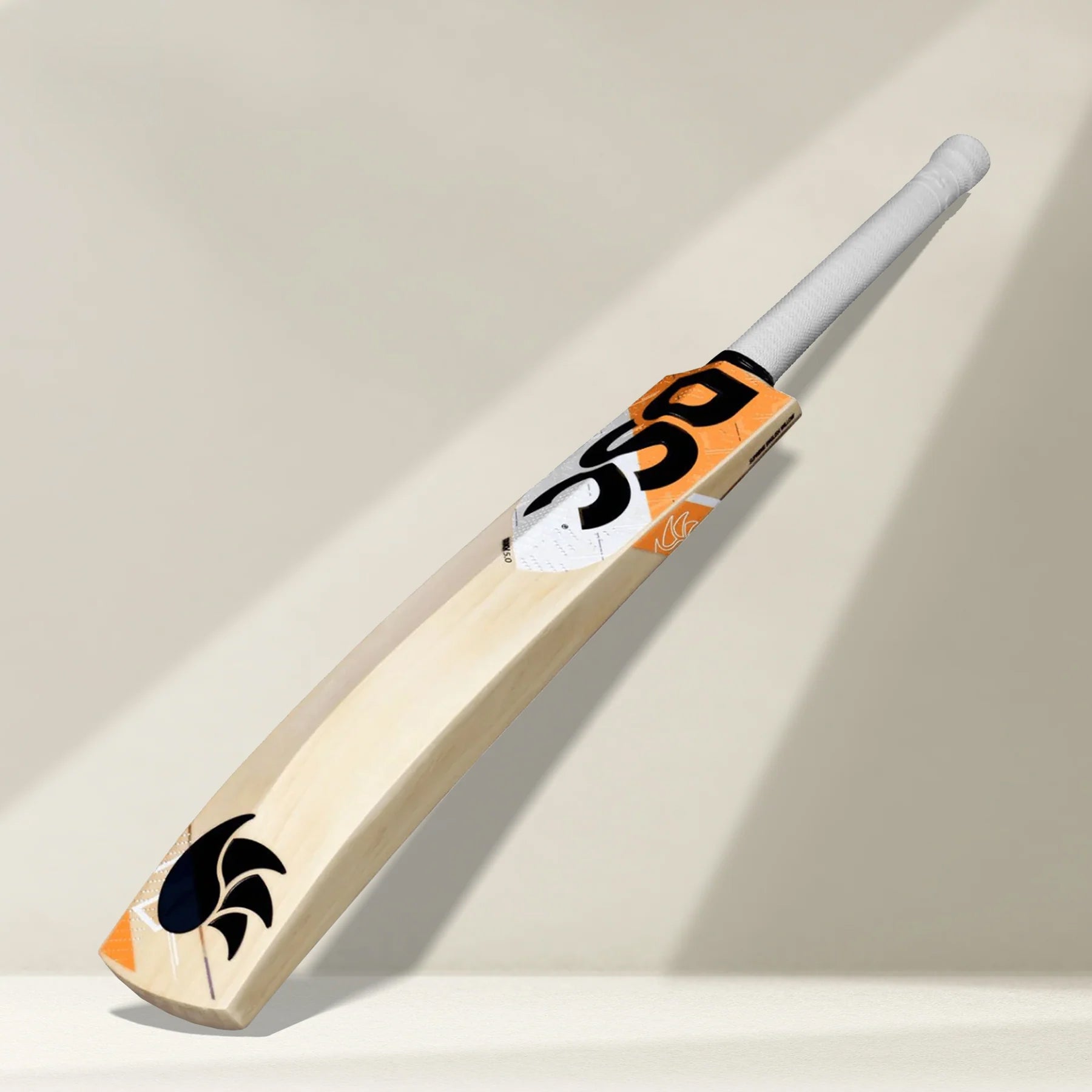 DSC Krunch 5.0 English Willow Cricket Bat