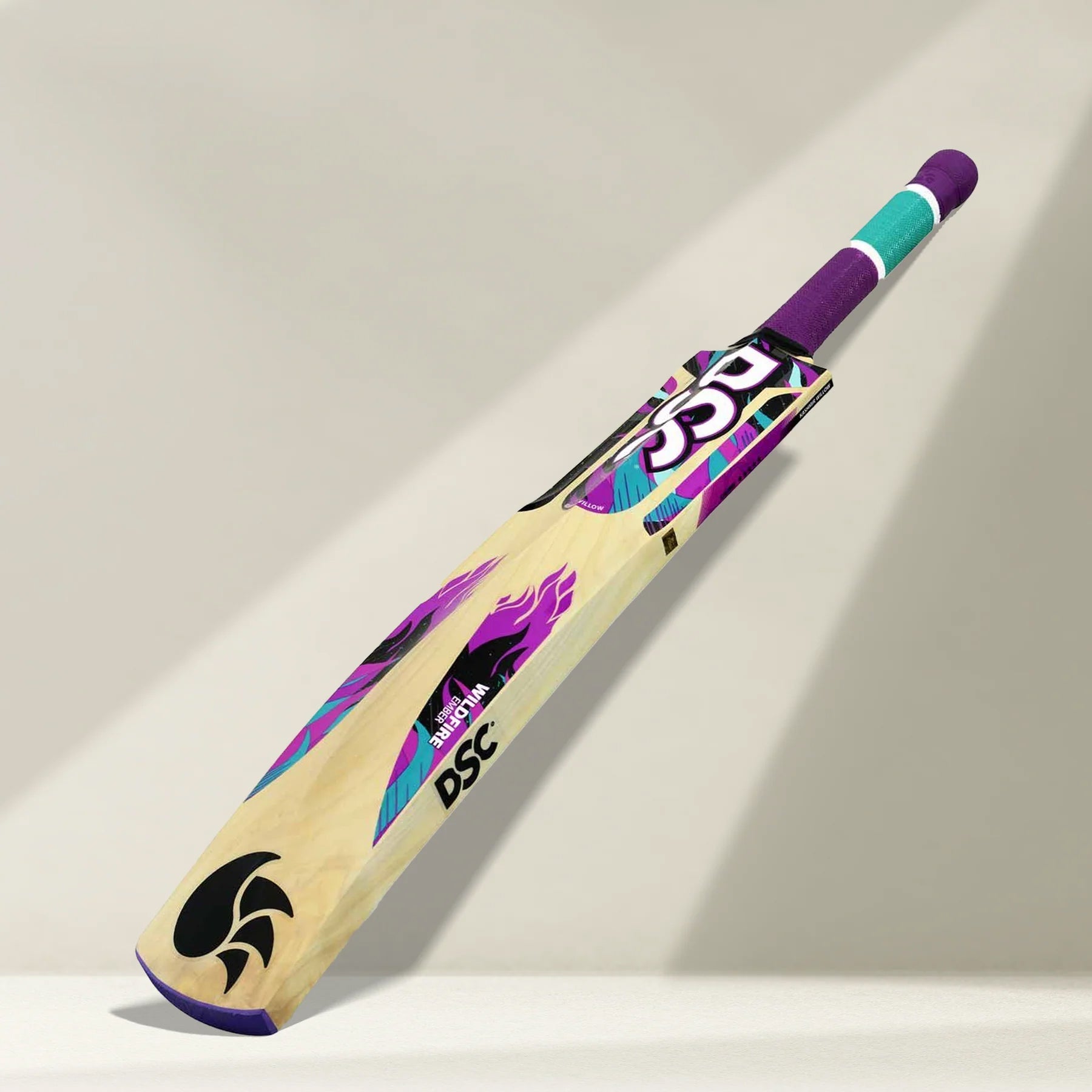 DSC Wildfire Ember Tennis Cricket Bat