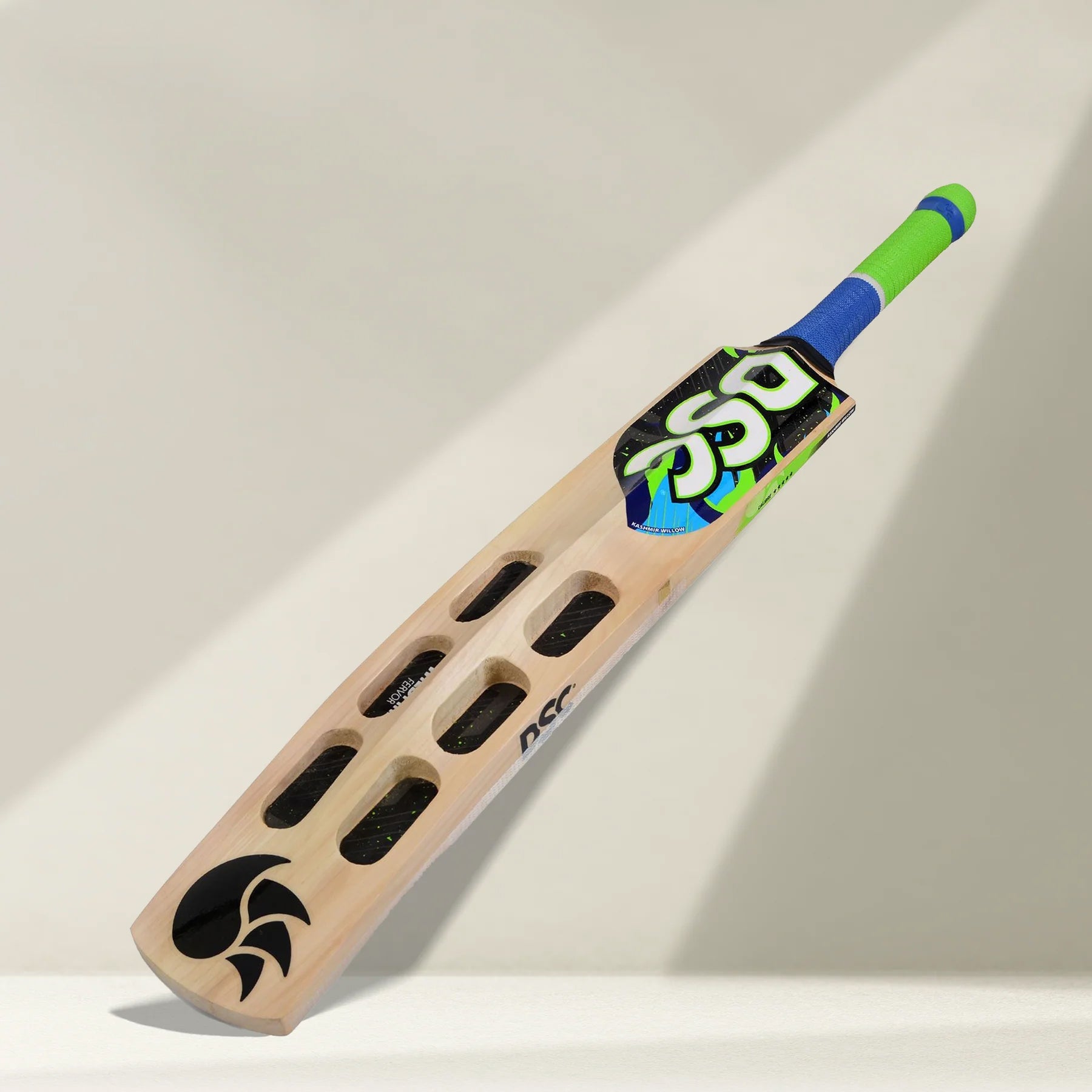 DSC Wildfire Fervor Tennis Cricket Bat