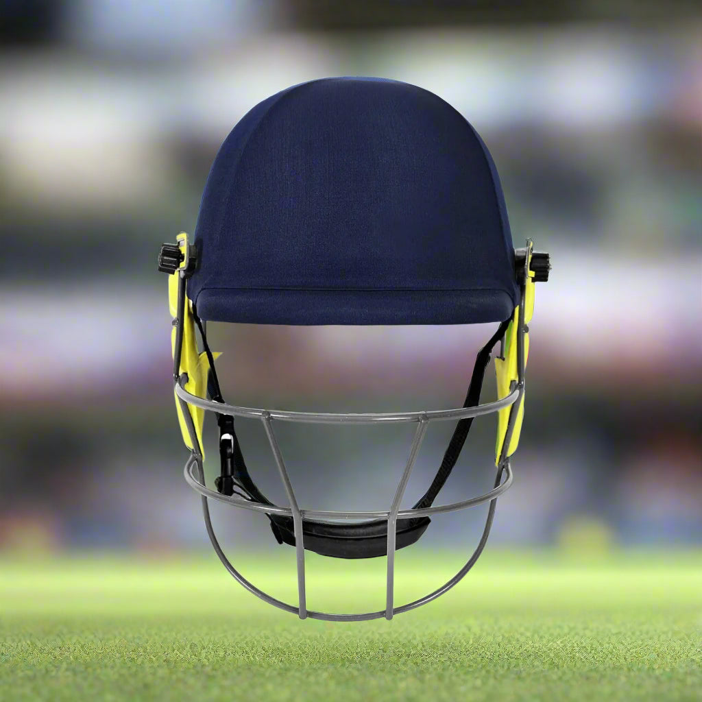 DSC_Bouncer_CricketHelmet_Front_Instasport