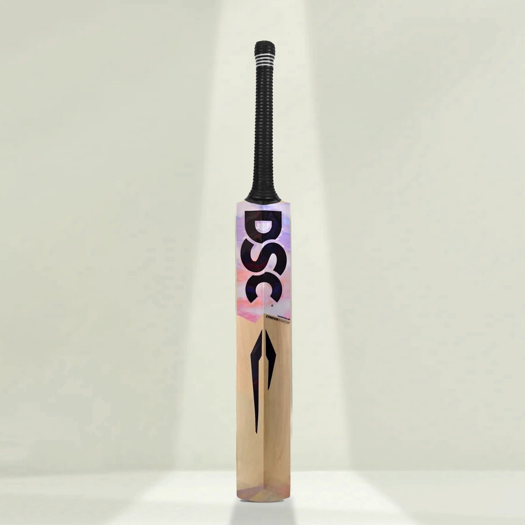DSC_Condor_Aviator_KW_CricketBat_Instasport