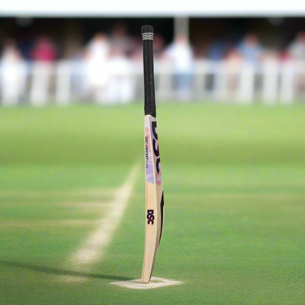 DSC_Condor_Bilizer_KW_CricketBat_Side_Instasport