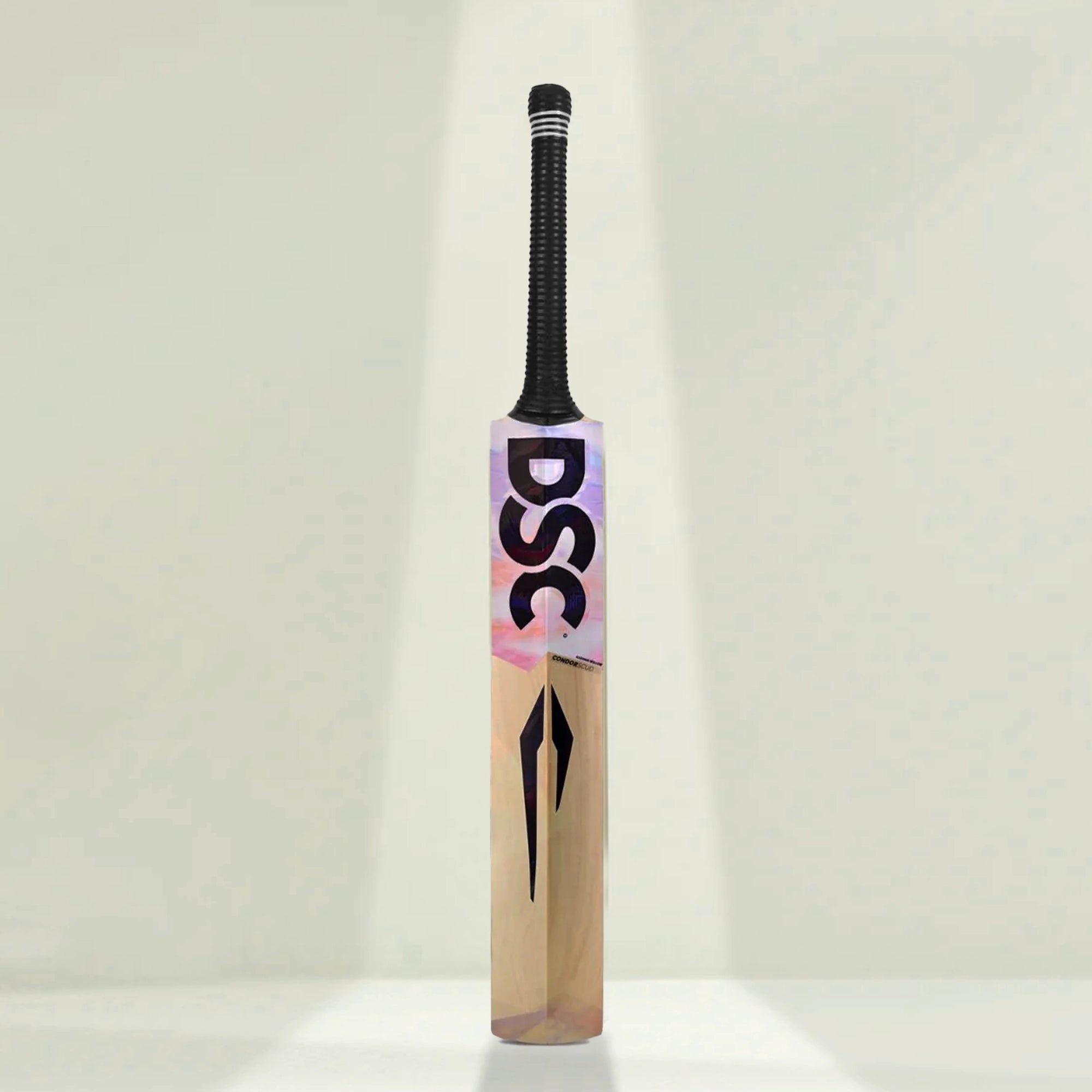 DSC_Condor_Scud_KW_CricketBat_Instasport