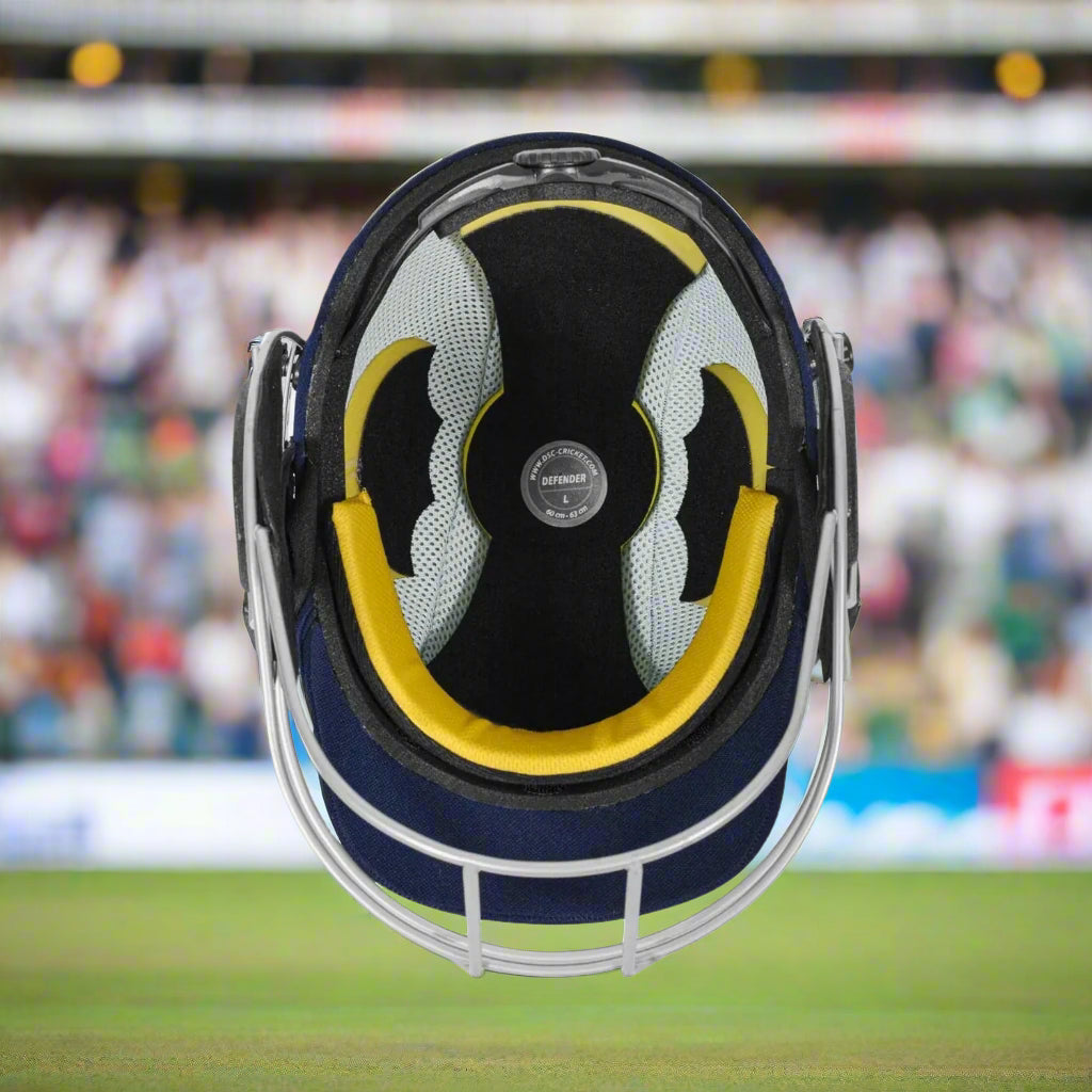 DSC_Defender_2.0_CricketHelmet_Inside_Instasport