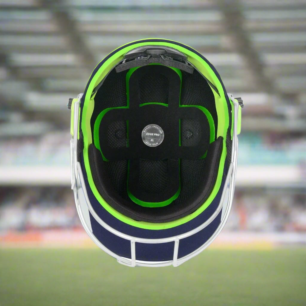 DSC_Edge_Pro_CricketHelmet_Inside_Instasport