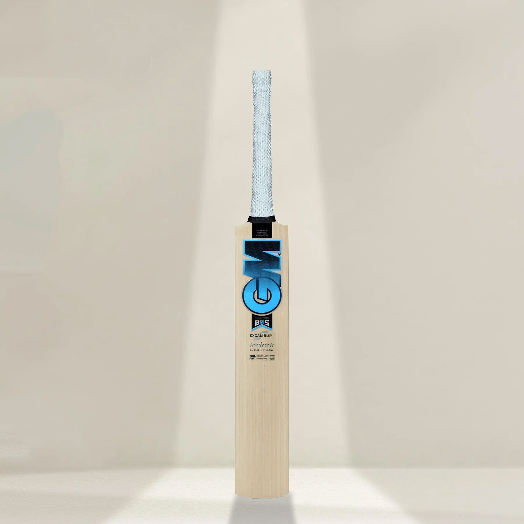 GM Diamond Excalibur English Willow Cricket Bat