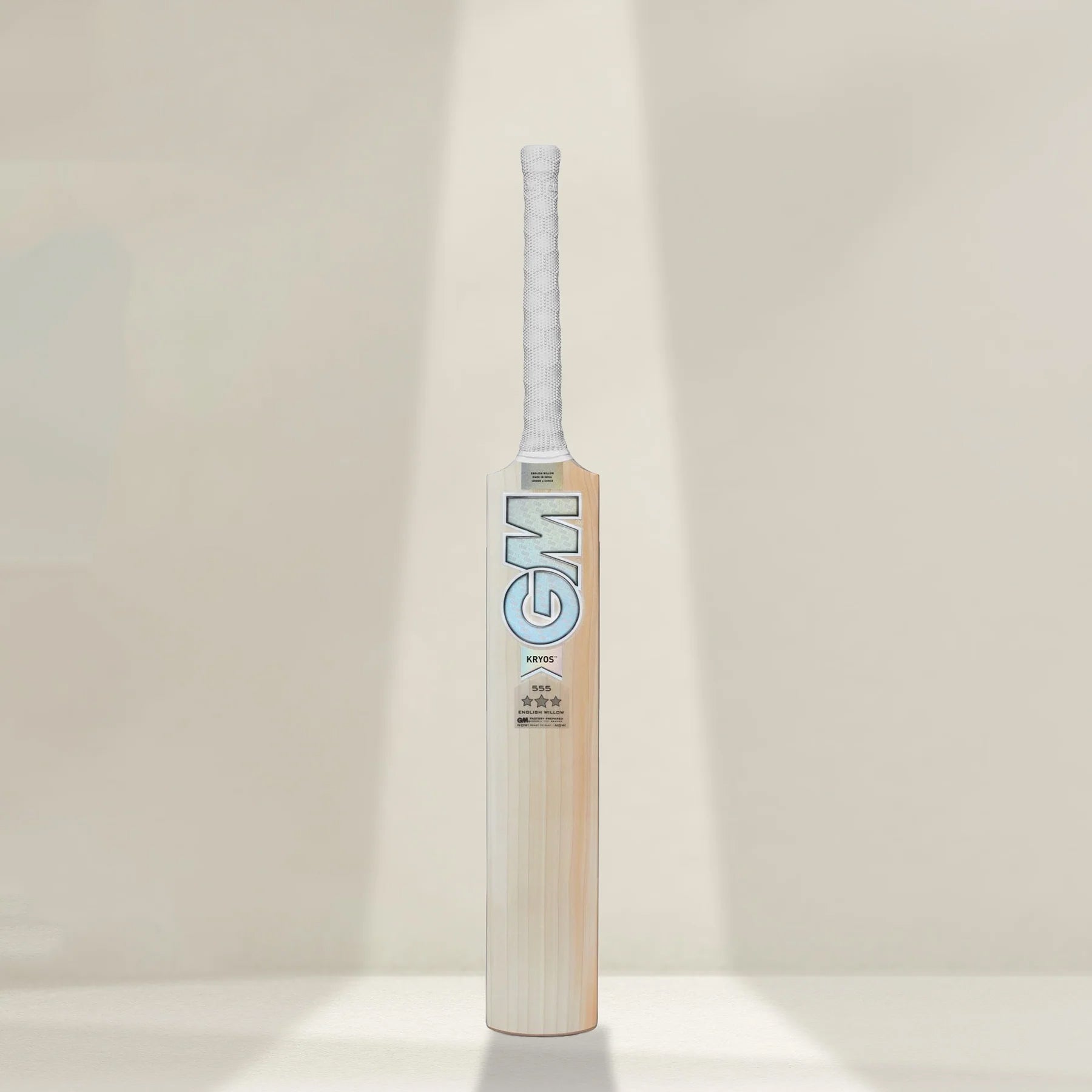 GM Kryos 555 English Willow Cricket Bat