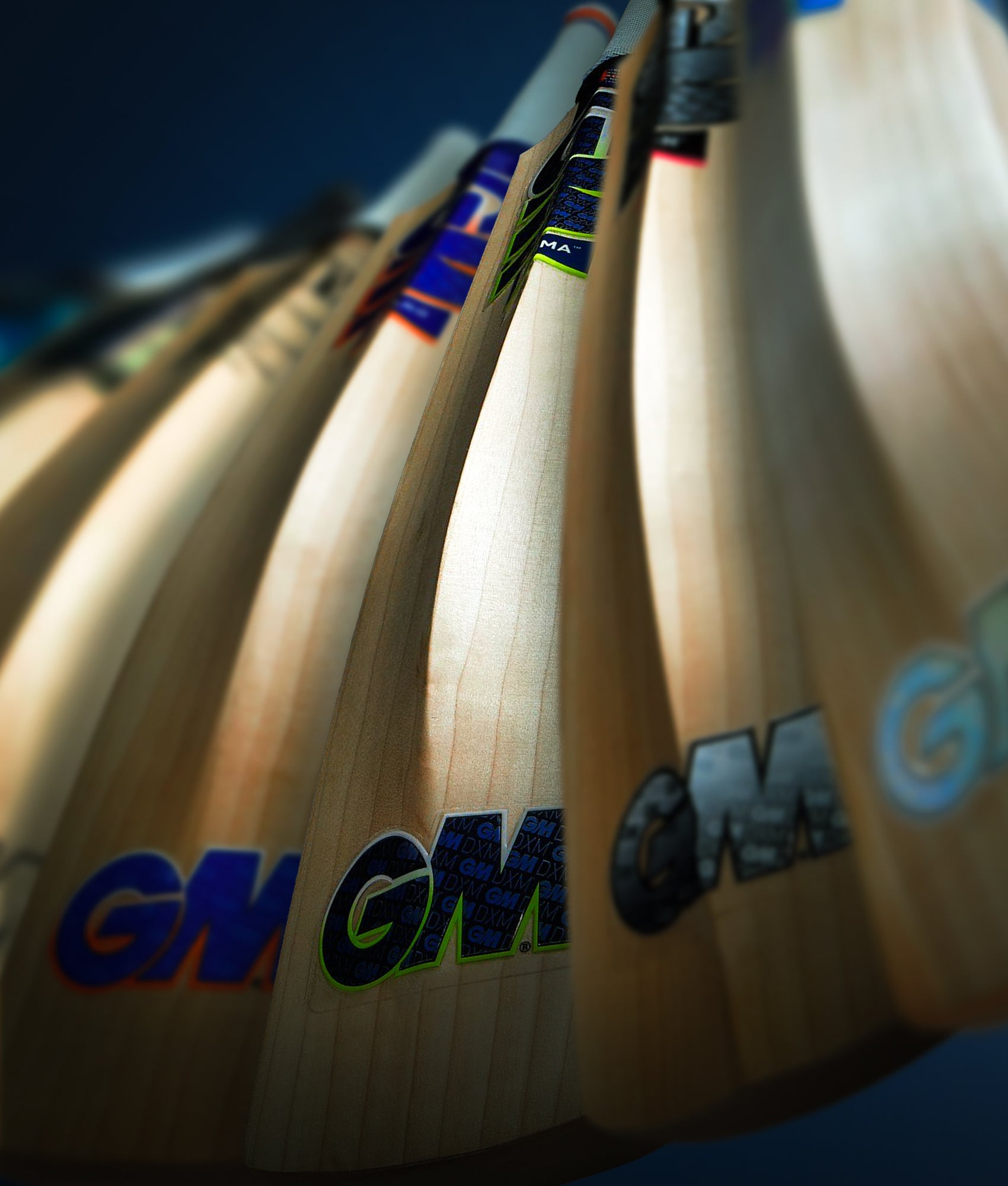 GM_Cricket_bats_M