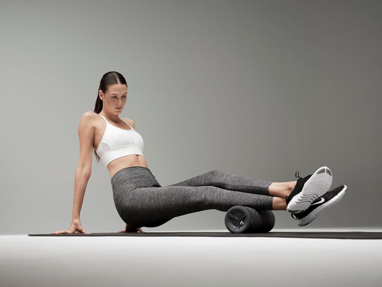 Hyperice_Vyper_3_Massage_Roller_Last_InstaSport