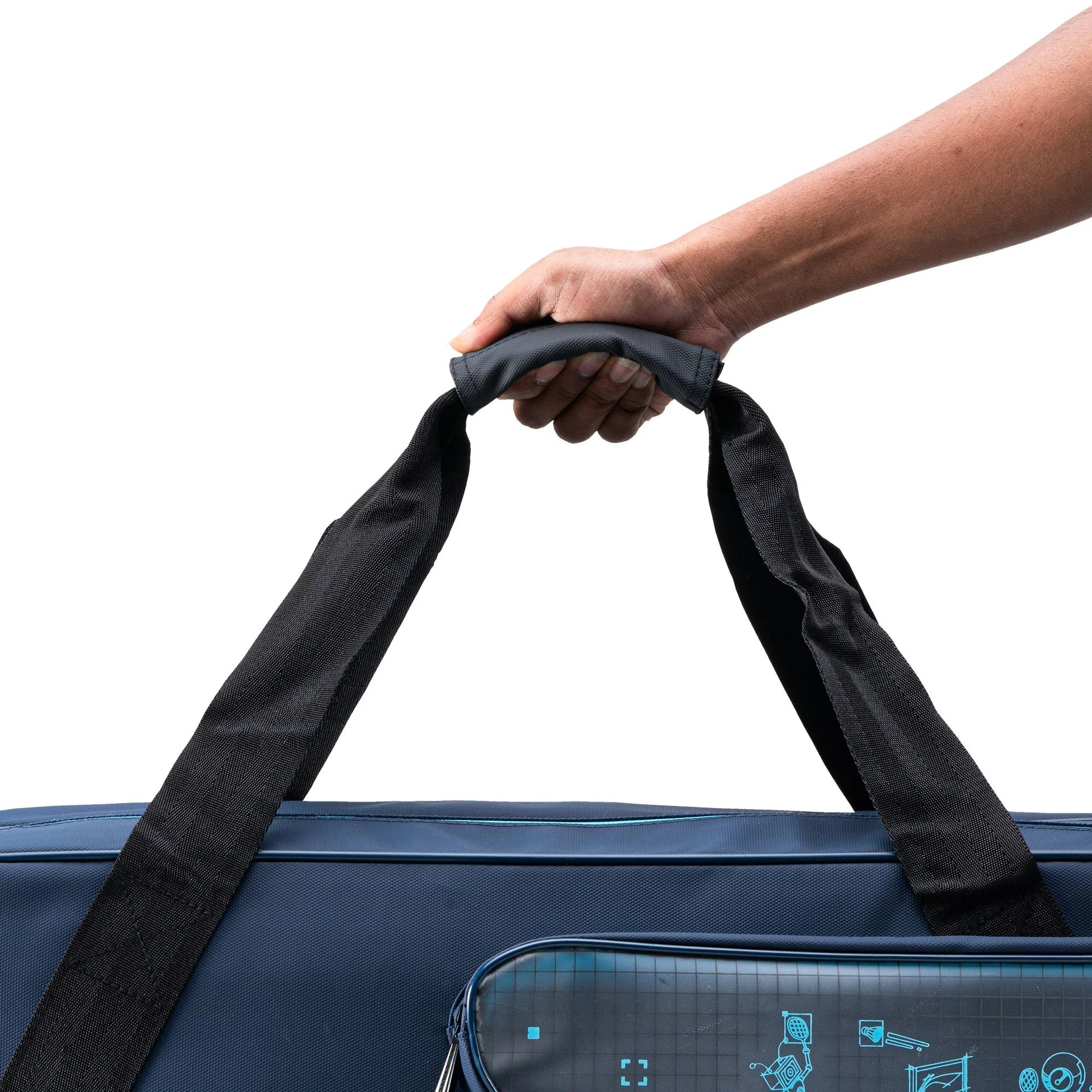Lining_Birdie_KitBag_Holding_InstaSport