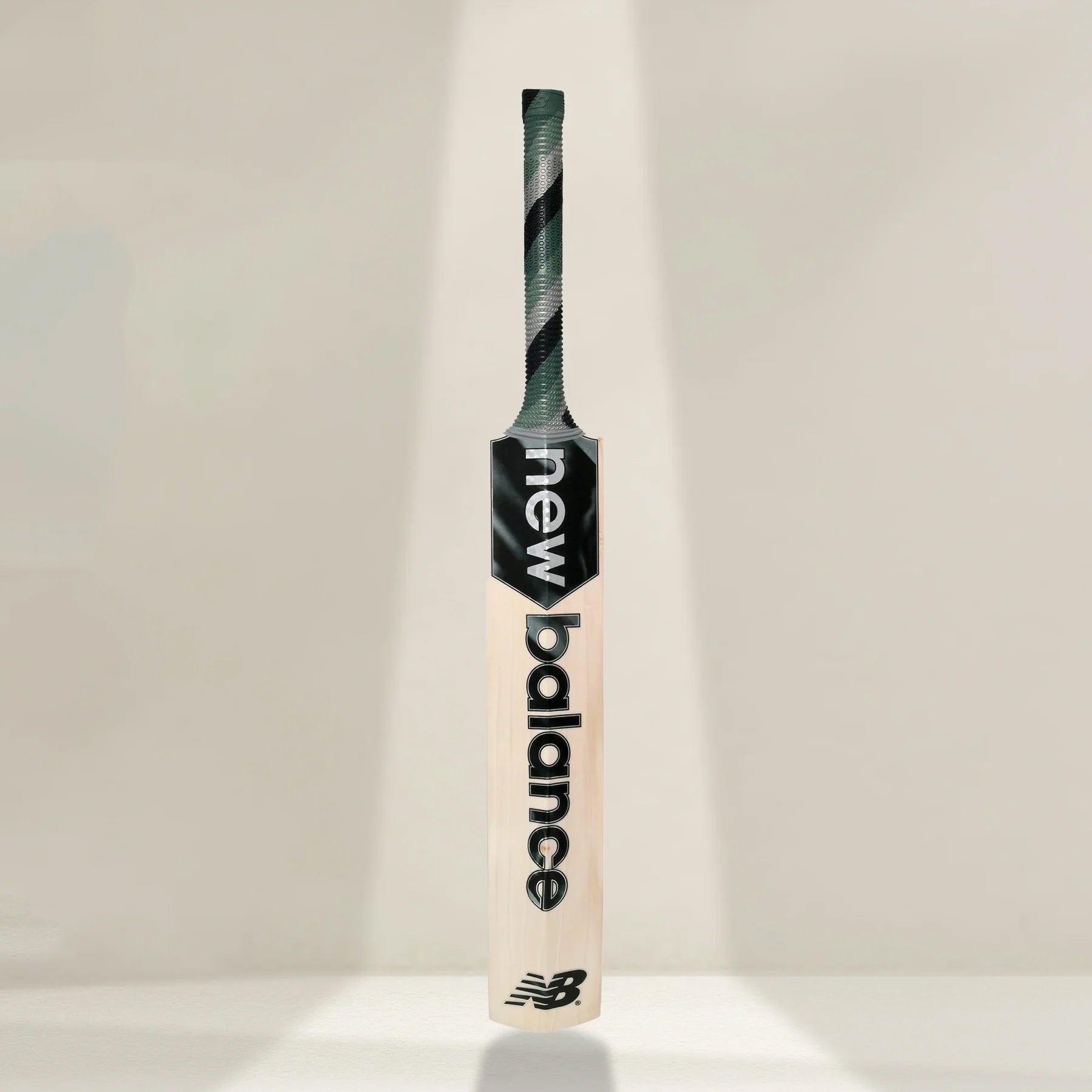 New Balance Burn 570 English Willow Cricket Bat -SH - InstaSport