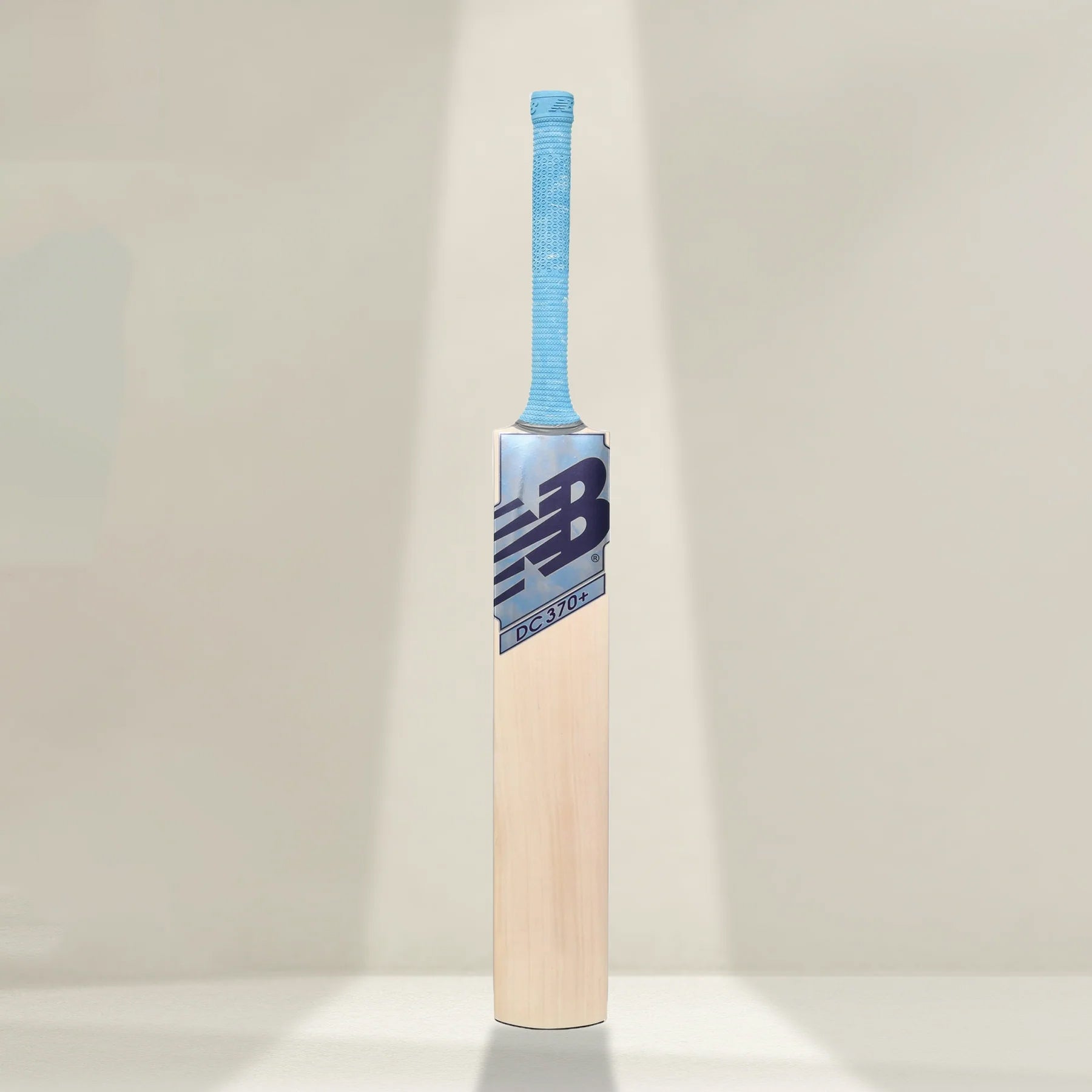 New Balance DC 370+ Kashmir Willow Cricket Bat