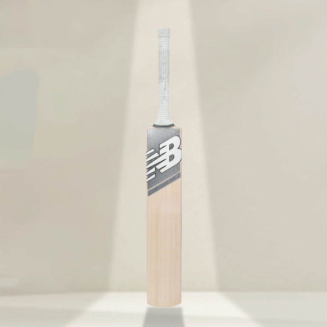 New Balance Heritage 390 Kashmir Willow Cricket Bat