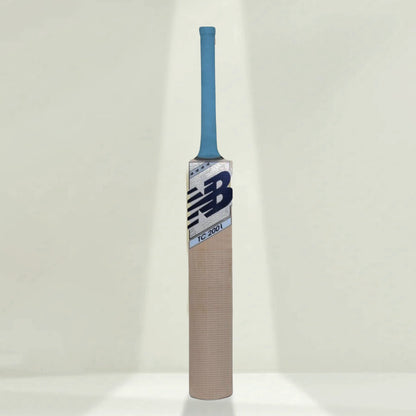 NewBalance_Burn200i_KW_Grade3_CricketBat_Instasport
