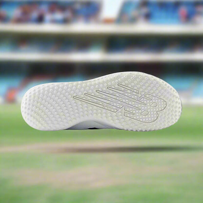 NewBalance_CK4020N5_RubberSpikes_CricketShoes_Sole_Instasport