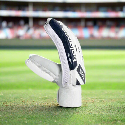 NewBalance_DC4i_Cricket_BattingGloves_Side_Instasport