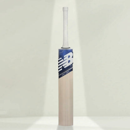NewBalance_DC_100i_KW_CricketBat_Instasport