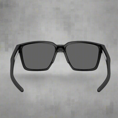 Oakley_Actuator_SQ_Sunglass_MatteBlack_PrizmBlack_Inside_Instasport