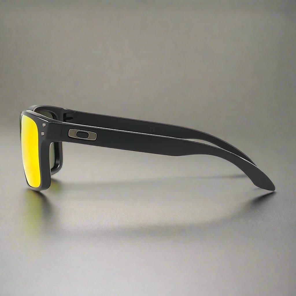 Oakley_Holbrook_Sunglass_MatteBlack_PrizmRubyLens_Leg_Instasport
