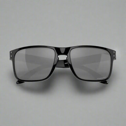 Oakley_Holbrook_Sunglass_PolishedBlack_PrizmBlackLens_Frontview_Instasport