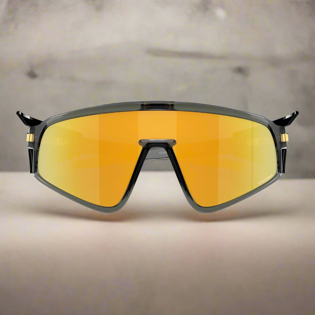 Oakley_Latch_Panel_Sunglass_GreySmoke_Prizm24kLens_Front_Instasport