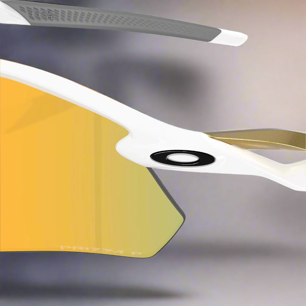 Oakley_Radar_PlateSunglass_PolishedWhite_Prizm24kPolarized_Detailed_Instasport