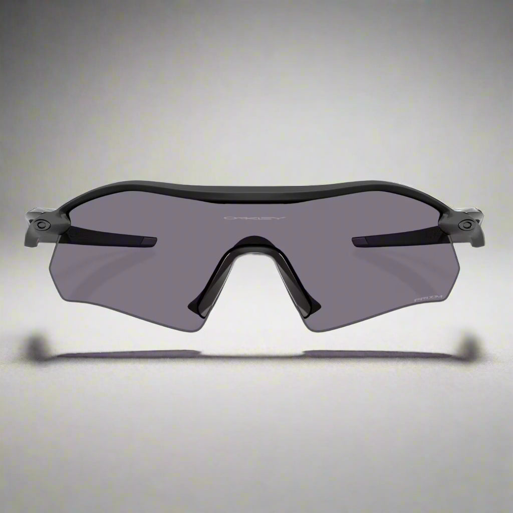 Oakley_Radar_Plate_Sunglass_MatteBlack_PrizmGreyLens_Front_Instasport