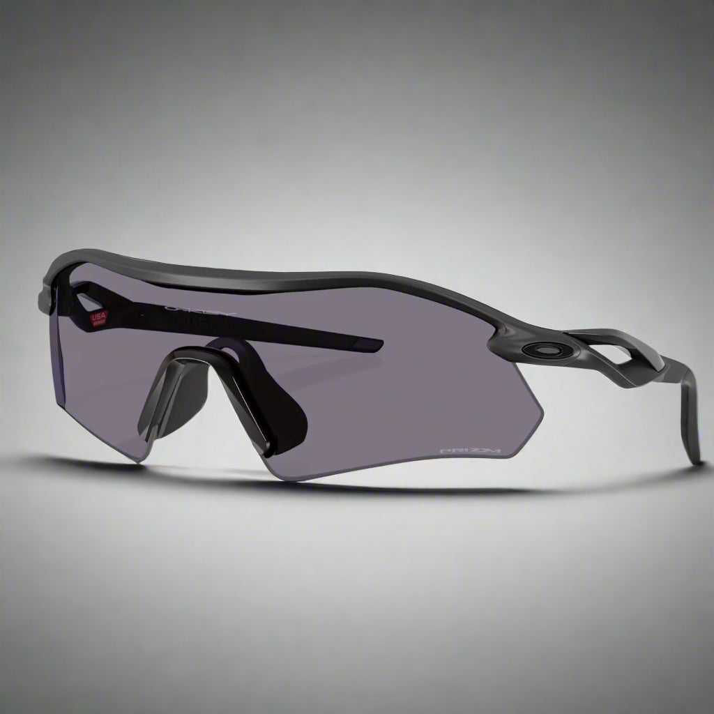 Oakley_Radar_Plate_Sunglass_MatteBlack_PrizmGreyLens_Frontside_Instasport