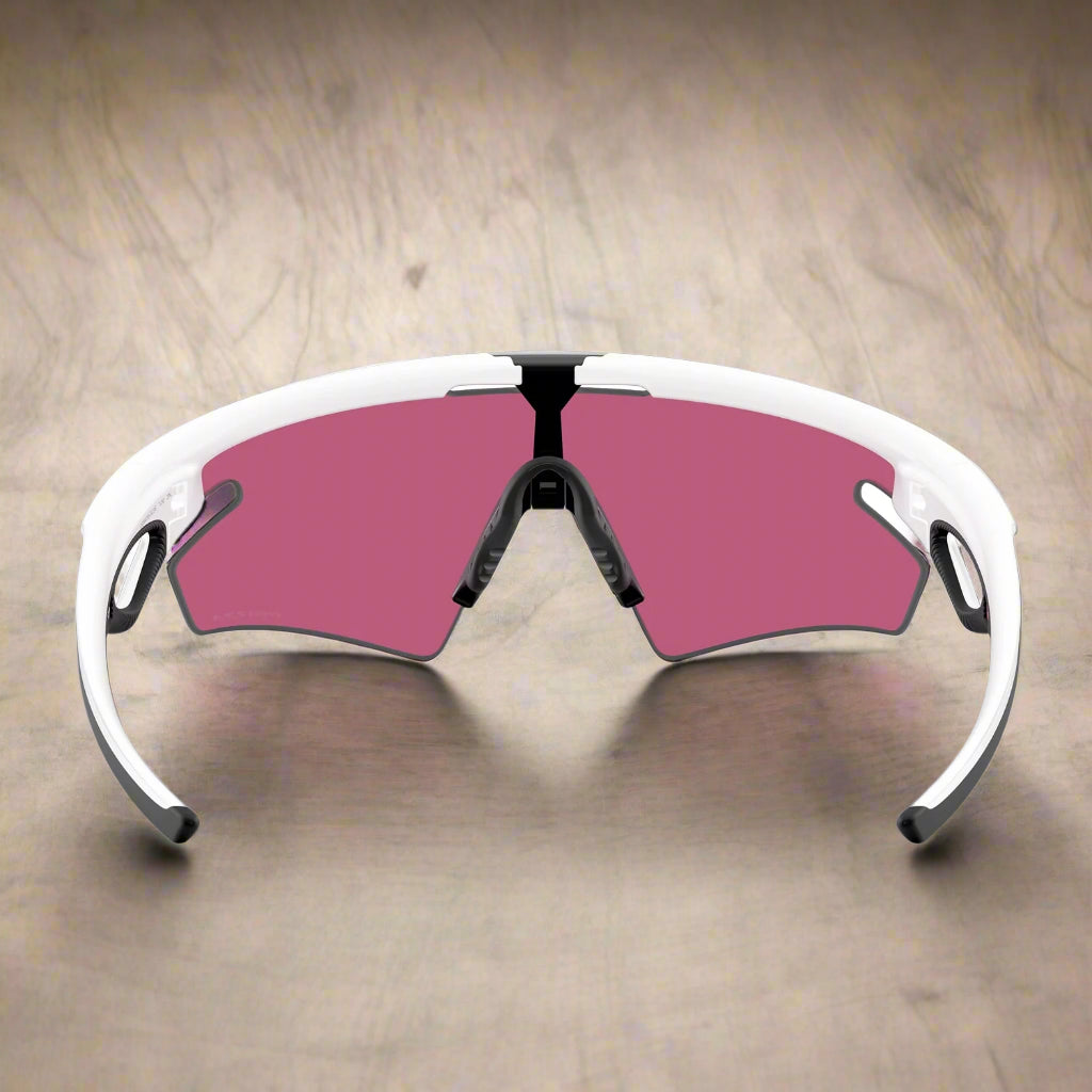 Oakley_Sphaera_Sunglass_SlashMatte_WhitePrizmfield_Insideview_Instasport