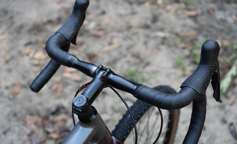 Polygon_Bend_R2_Blue_Black_Bar_Handle_InstaSport
