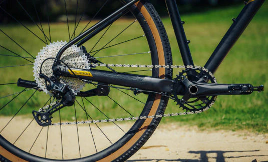 Polygon_Heist7_Black_Gold_Spec_InstaSport