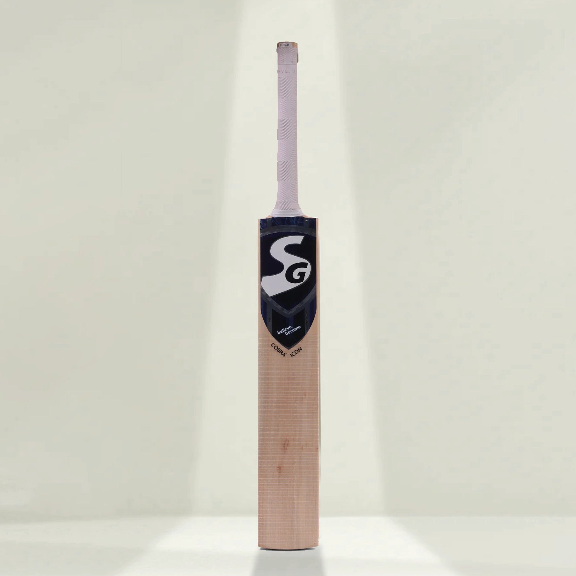 SG_Cobra_Icon_KW_CricketBat_Instasport