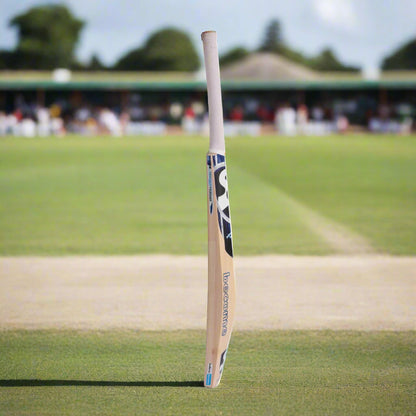 SG_Cobra_Icon_KW_CricketBat_Side_Instasport