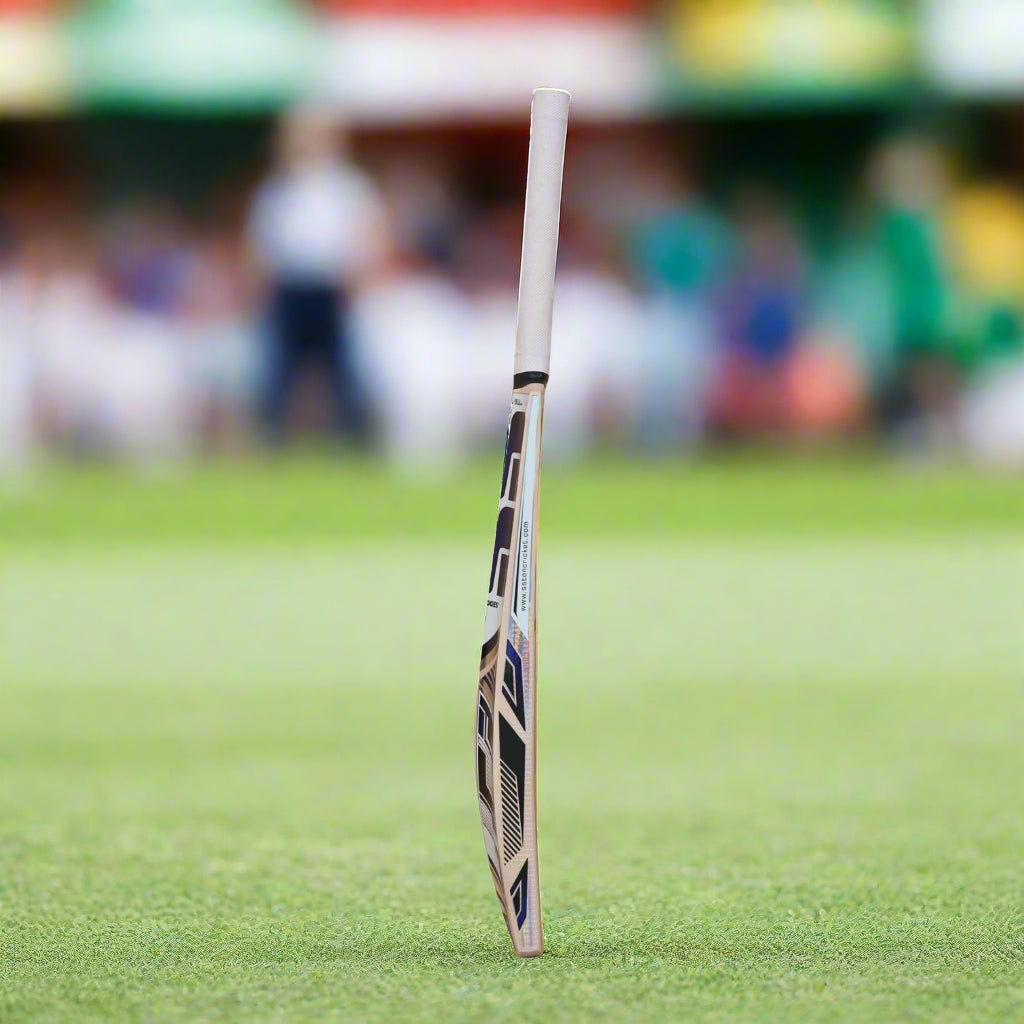 SS_Master100_KW_CricketBat_Side_Instasport