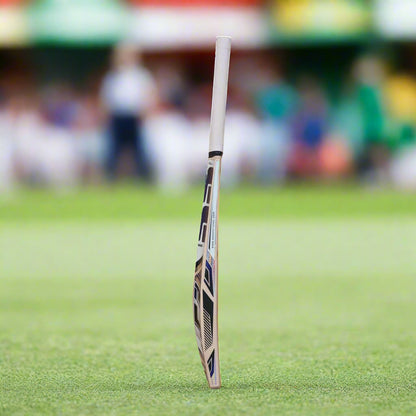 SS_Master100_KW_CricketBat_Side_Instasport