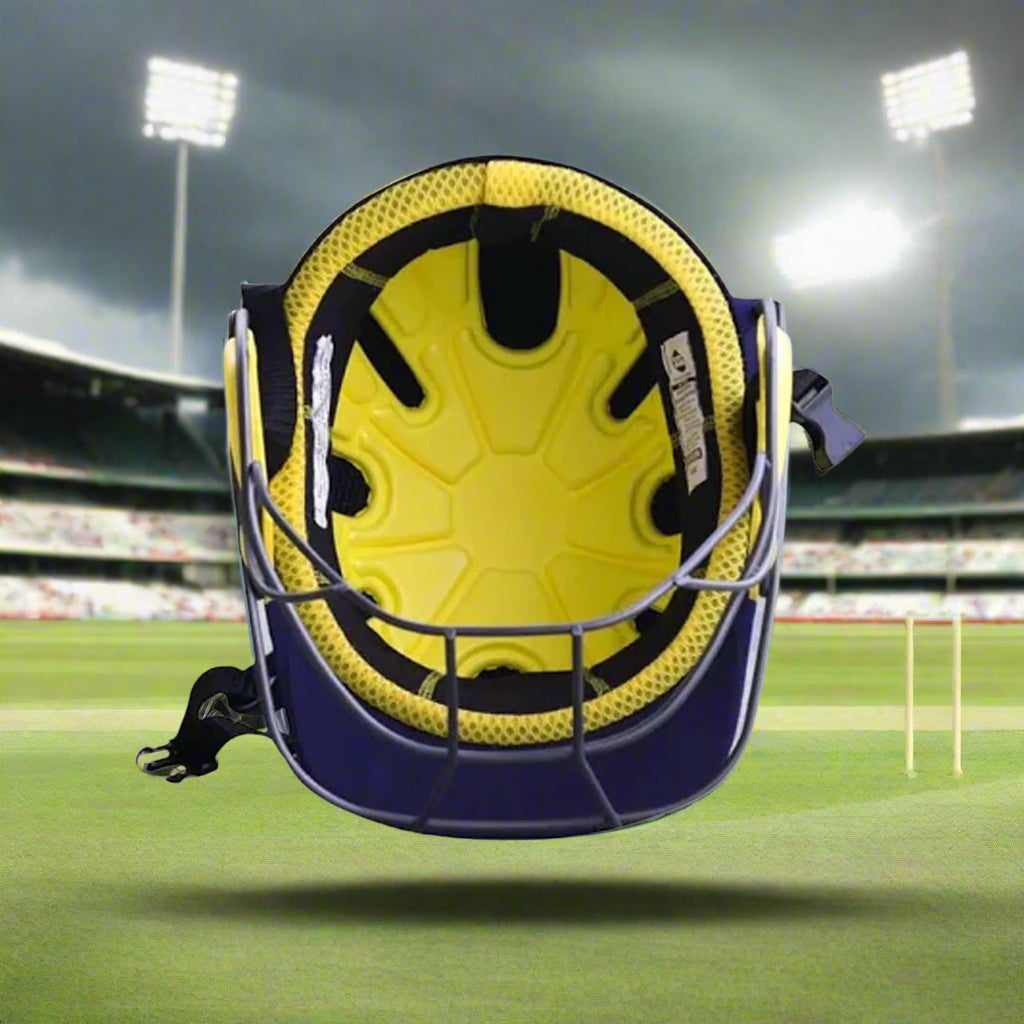 SS_Premium_CricketHelmet_Inside_Instasport
