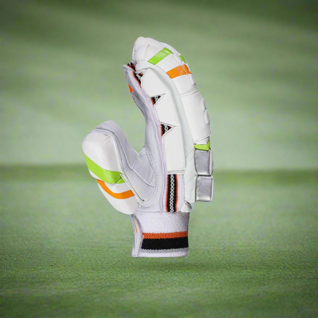 SS_Sky1.0_Cricket_BattingGolves_Rightside_Instasport