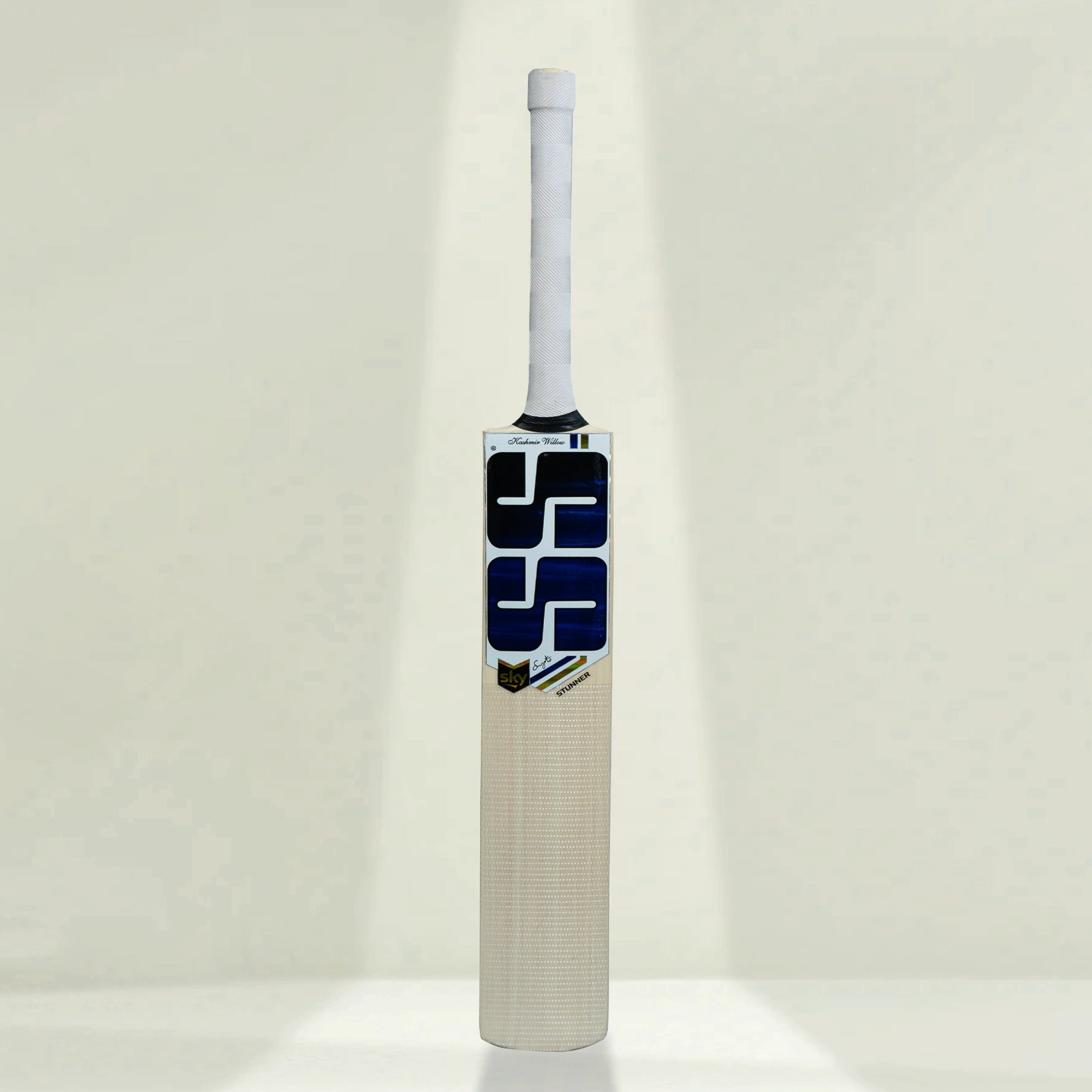 SS_SkyStunner_KW_CricketBat_Instasport