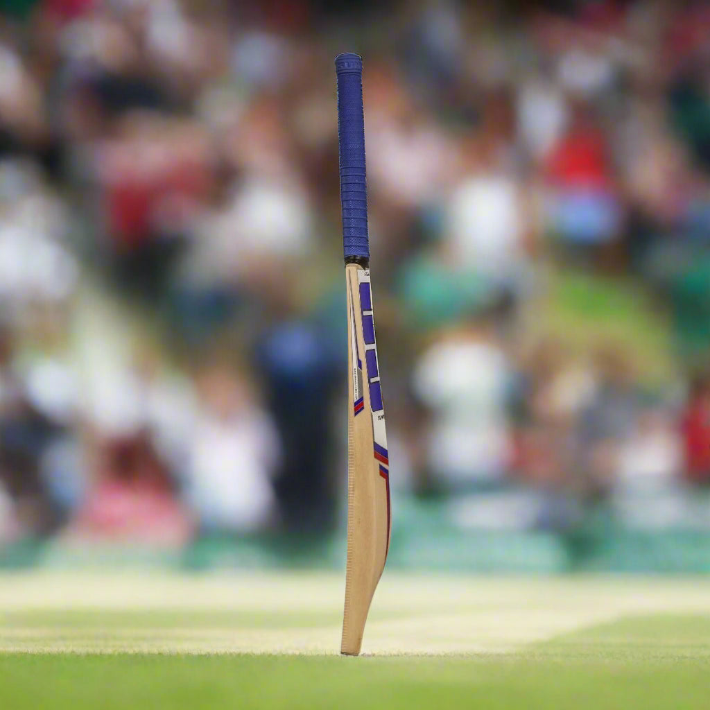 SS_Sky_Flicker_KW_CricketBat_Side_Instasport