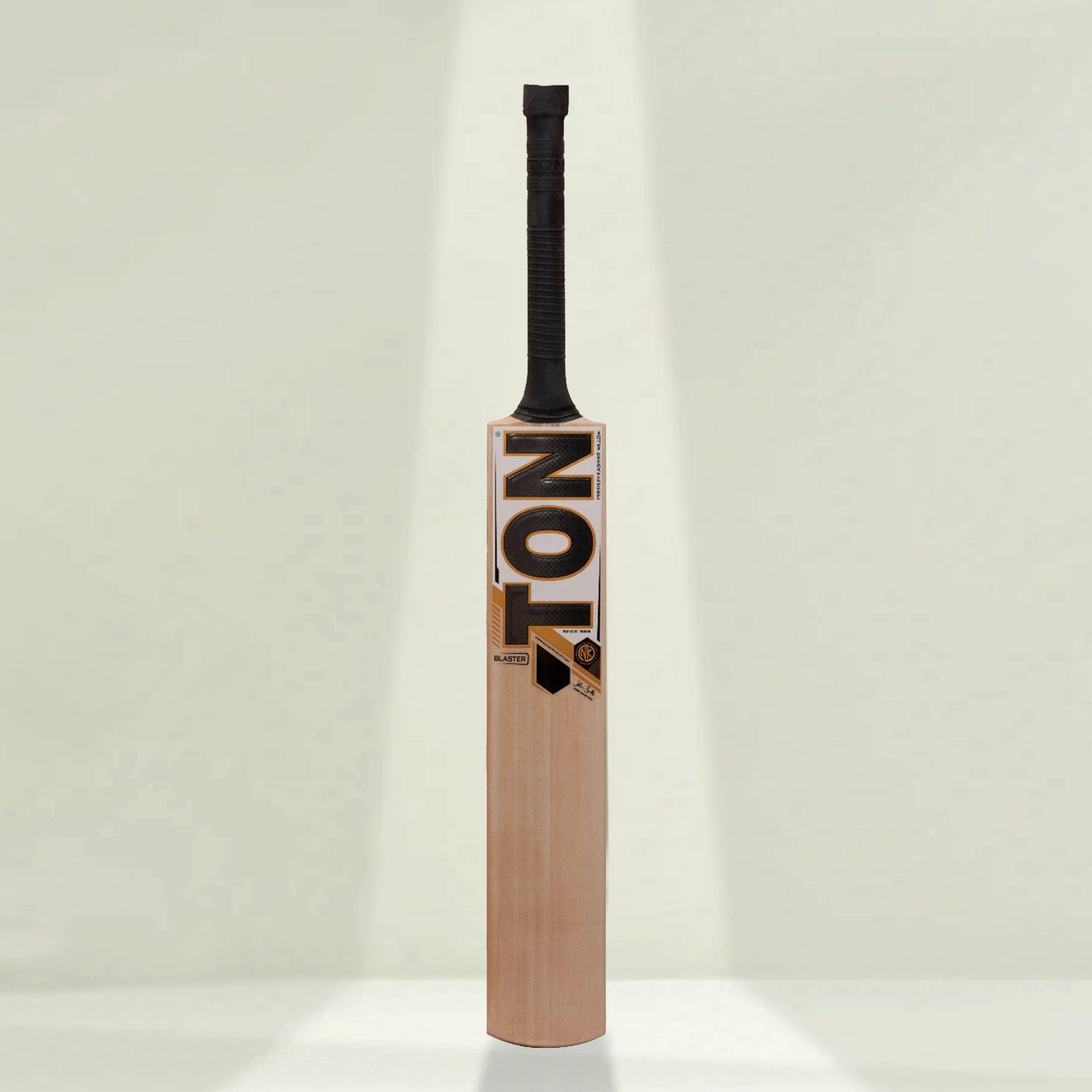 SS_TonBlaster_KW_CricketBat_Instasport