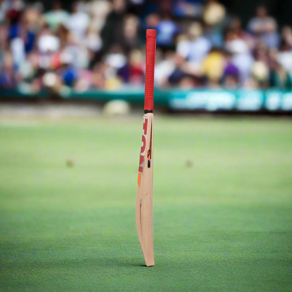 SS_TonMaximus_KW_CricketBat_Side_Instasport