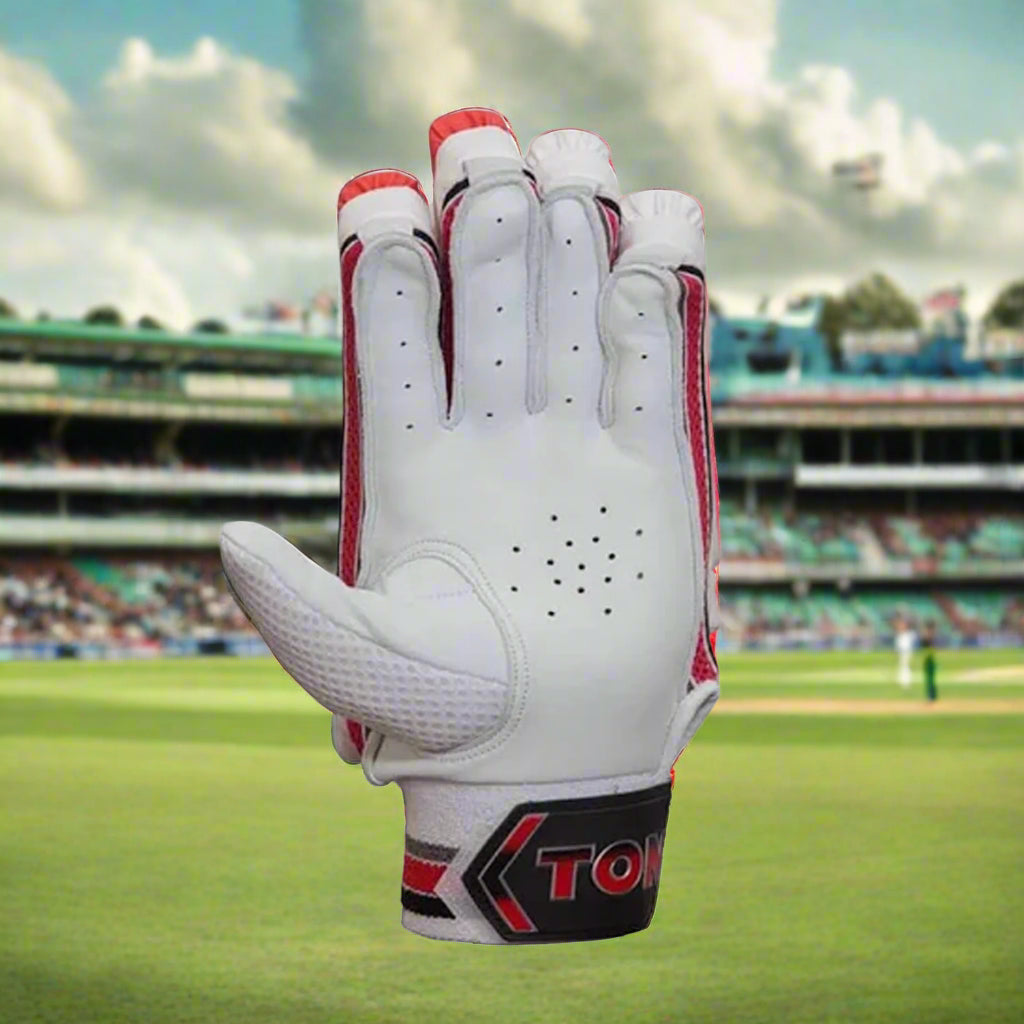 SS_Ton_Gutsy_Cricket_BattingGloves_Inside_Instasport
