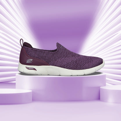 Skechers_104164-PLUM_Running_Shoes_Instasport
